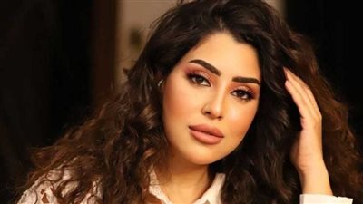 آيتن عامر تحتفل بعيد الحب بمفردها.. والجمهور يتفاعل