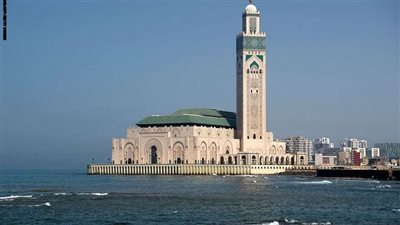 كازابلانكا جوهرة المغرب وساحلها الخلاب