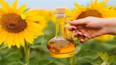  تأثيرات طويلة المدى لتناول زيت عباد الشمس على صحة القلب  