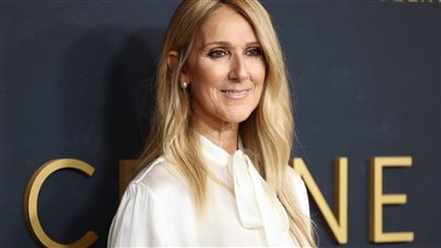 سيلين ديون تنبه معجبيها من الأغاني المزيفة بواسطة الذكاء الاصطناعي