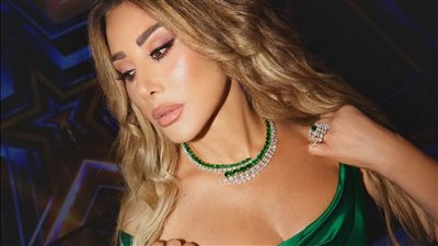 نجوى كرم ضيفة برنامج على طاولة منى فى اليوم الأول من رمضان