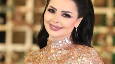 ديانا كرزون تتنكر كامرأة مسنّة وتكشف عن شهامة الشباب في برنامج 'النخوة