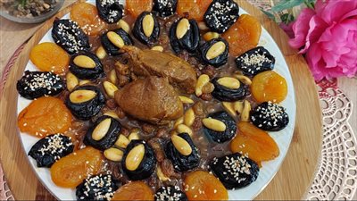 الطاجين الحلو سيد المائدة الجزائرية
