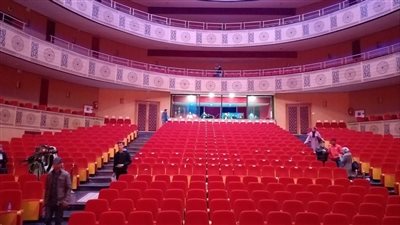 جدة: يستضيف المسرح العربي مسرحية شمس وقمر بطولة منة شلبي وبيومي فؤاد خلال الفترة من 1 إلى 6 أبريل