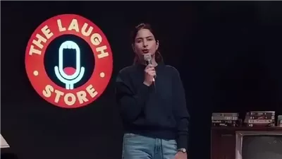 تواجه الممثلة الكوميدية سواتي ساشديفا غضبًا على الإنترنت بسبب 