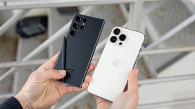 iPhone 17 Pro Max vs. Samsung Galaxy S26 Ultra: معركة الكاميرات في عصر الذكاء الاصطناعي المتقدم