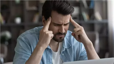 صداع مستمر لرجل فيتنامي لخمسة أشهر يؤدي الى نتائج صادمة ، عيدان طعام في أنفه و دماغه