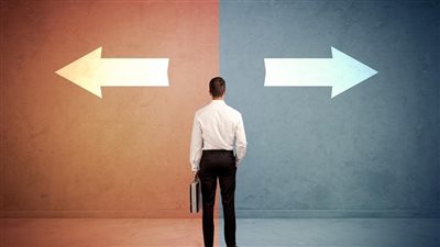التحليل الفني vs. التحليل الأساسي: أيهما لمبتدئي التداول في سوق الأسهم السعودي؟