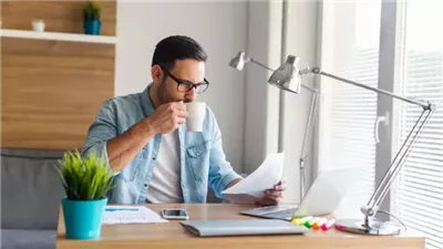 مستقبل العمل عن بعد في 2025: كيف تُغير الأجهزة الحديثة من إنتاجية الفرق؟