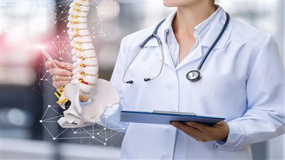 أنت أقوى: الكشف المبكر عن هشاشة العظام والرعاية