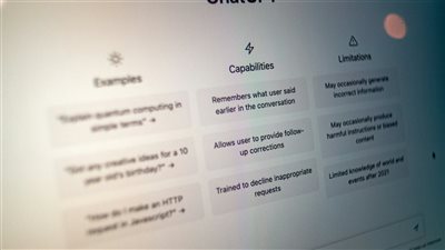 آبل تدمج ChatGPT في أجهزتها