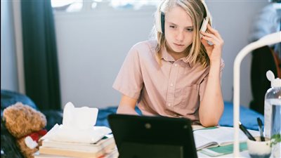 إطلاق منصة طبية افتراضية للاستشارات النفسية المجانية