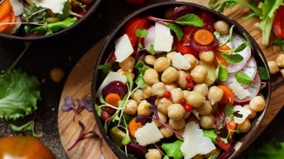 سلطة الحمص تزاتزيكي طريقة التحضير