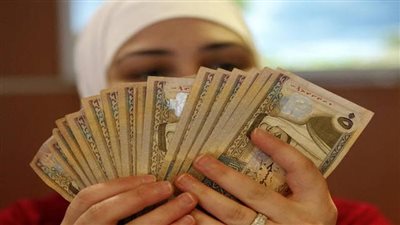 صبي يصور مهر أخته، وتعليقه يخطف الأنظار