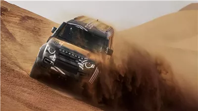 رالي داكار 2026: ديفندر D7X-R تتحدى الصحراء بقوة 800 حصان