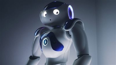 طبيب نفسي في عيادة افتراضية لنتعرف على therobot 