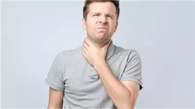 ما سبب إحساس الكرة أو توتر عضلات الحنجرة