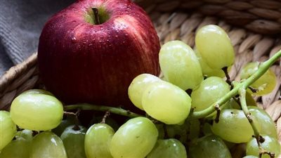 لنتعرف على نوع من التفاح طعمه مثل العنب