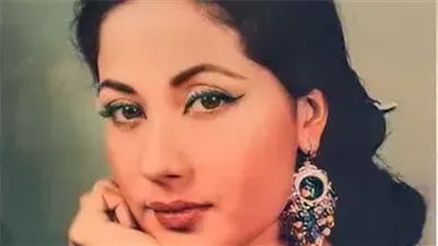 من هي مينا كوماري: ملكة المآسي الخالدة في بوليوود ورحلتها المؤثرة