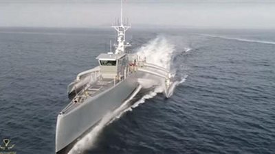 تعتمد سفينة حربية بدون طيار Sea Hunter التابعة للبحرية الأمريكية على الذكاء الاصطناعي 