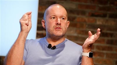 OpenAI تطور جهاز ذكي محمول بدون شاشة