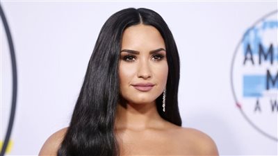 ديمي لوفاتو تحتفل بزفافها في حفل حميمي بكاليفورنيا