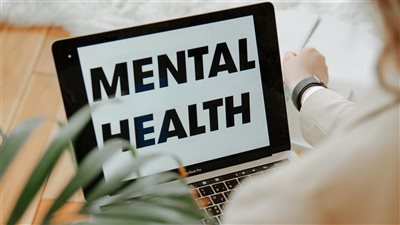 دراسة حديثة تحذر من تأثير التوترات الجيوسياسية على الصحة النفسية عالميًا مع ارتفاع مستويات القلق