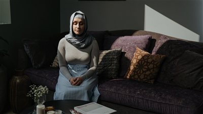 قصة زوجة الأب والابنة المراهقة