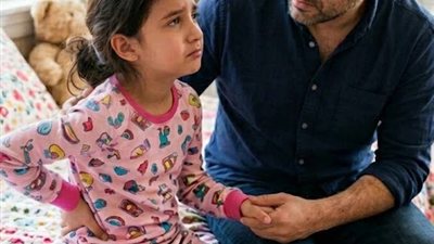 بابا.. ضهري بيوجعني أوي مش عارفة أنام