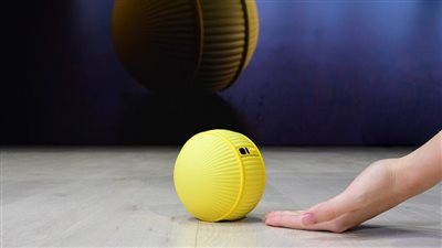 سامسونغ تطلق روبوتها المنزلي  Ballie  المدعوم بالذكاء الاصطناعي