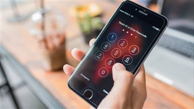 قفل هاتفك برمز مرور لا يمنع شركات الاتصالات من قراءة رسائلك النصية القصيرة