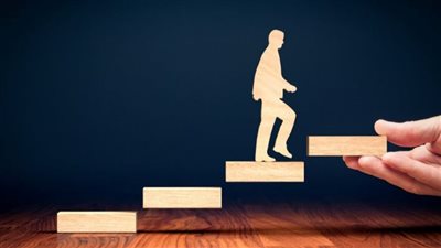 تطوير الذات: رحلة مستمرة نحو تحقيق الإمكانيات الكامنة
