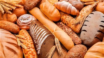 رحلة الخبز: من تراب الأرض إلى دفء المائدة