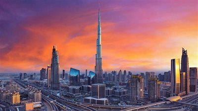 الإمارات: نمو قوي للقطاع غير النفطي في الربع الثاني