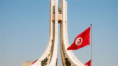 تونس تتفاوض مع صندوق النقد الدولي للحصول على قرض جديد.