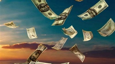 سوفت بنك يستثمر أربعة مليارات دولار في روبوتات صناعية يابانية