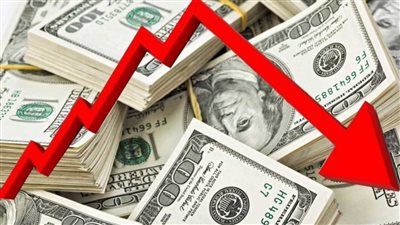 توقعات بانخفاض الدولار ترفع الطلب على العملات البديلة 