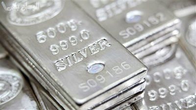 أسعار الفضة اليوم تشهد انخفاضًا طفيفًا وسط ترقب المستثمرين