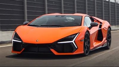 لامبورغيني ريفويلتو SVj 1001 حصان وتسارع مذهل