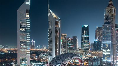 أداء قوي لاقتصاد الإمارات مدعومًا بنمو غير نفطي مستدام