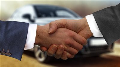 تحالف شركات كبرى يطلق مبادرة عالمية لمراقبة أخلاقيات الذكاء الاصطناعي المستقل في القطاع المالي