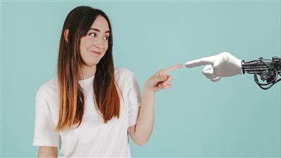 تطبيقات الذكاء الاصطناعي تتخصص في تحليل أنماط التفكير لتعزيز المرونة النفسية