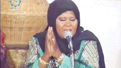 حكاية الفنانة نورا الطقطاقه الكويتية