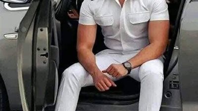 ظابط شرطه بيحكي ويقول 