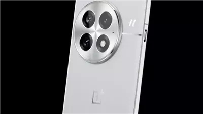 تجربة OnePlus 13 في بحيرة حية تُثبت مستوى IP69 وفعالية قوية في الظروف الرطبة