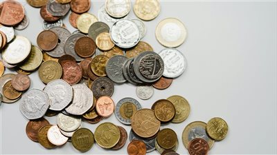 الدرهم الإماراتي يحافظ على توازنه أمام سلة العملات العالمية مدعومًا بتدفقات استثمارية ثابتة وسعر صرفه ليوم 19 يوليو 2025
