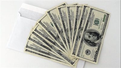 الدرهم الإماراتي يتراجع طفيفاً مقابل الدولار وسط تقلب محدود في الأسواق الخليجية وسعر صرفه ليوم 7 أغسطس 2025