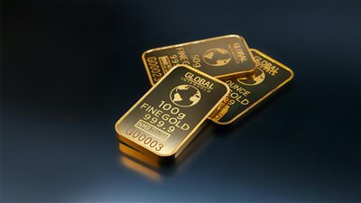 الذهب يصعد إلى مستويات قياسية وسط حالة من الضبابية بشأن الرسوم الجمركية الأميركية وسعره في مصر ليوم 9 أغسطس 2025