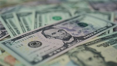 الدرهم الإماراتي يثبت توازنه محافظًا على استقرار سعر الصرف رغم تقلبات الأسواق العالمية ليوم 13 أغسطس 2025