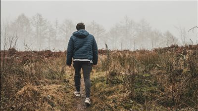أسلوب الحياة الصحي يتصدر الاهتمامات بعد بحث علمي حديث يؤكد أن المشي اليومي لمدة نصف ساعة ينعش الحالة النفسية ويقلّل من التوتر بمعدلات تقارب 40٪